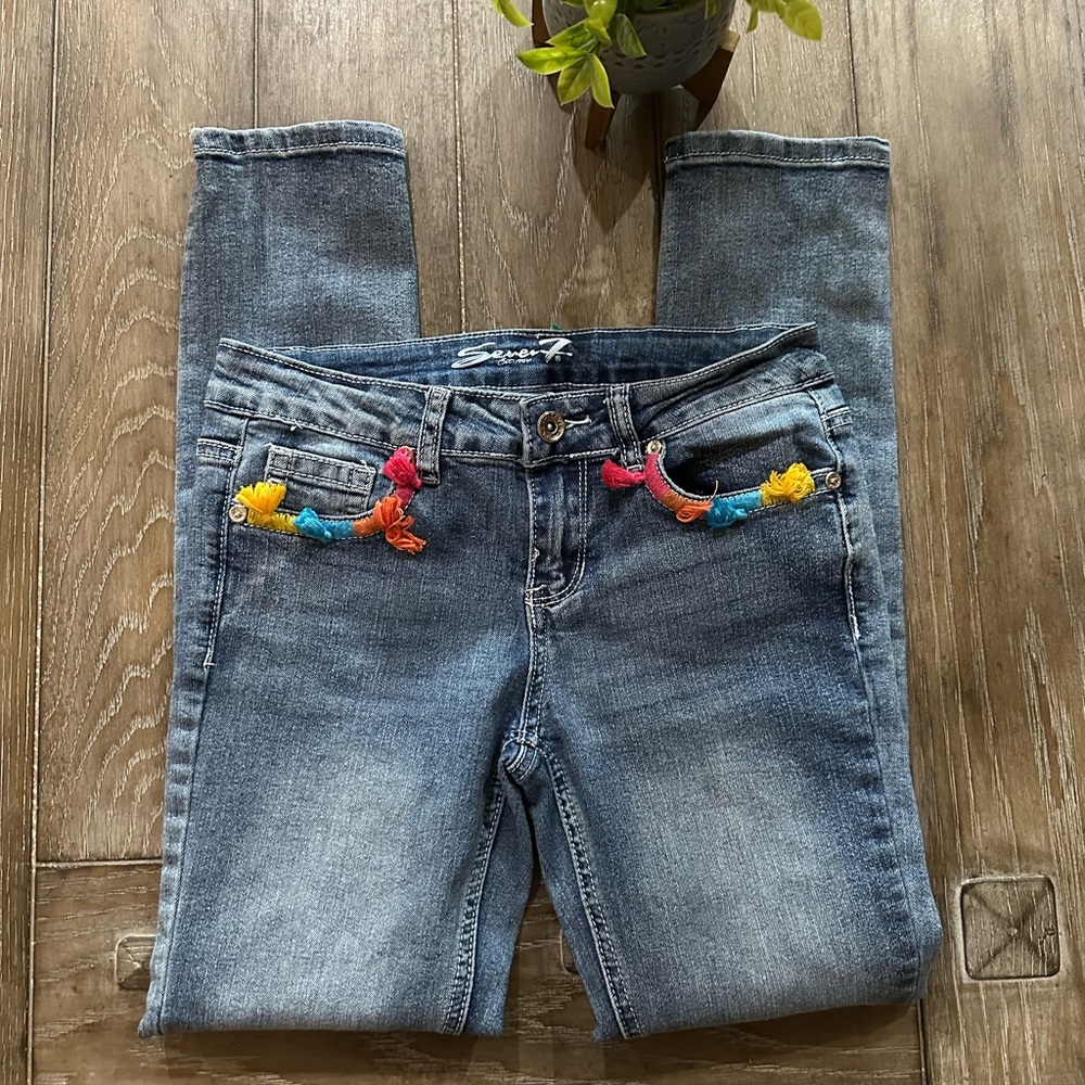 Seven7 Jeans